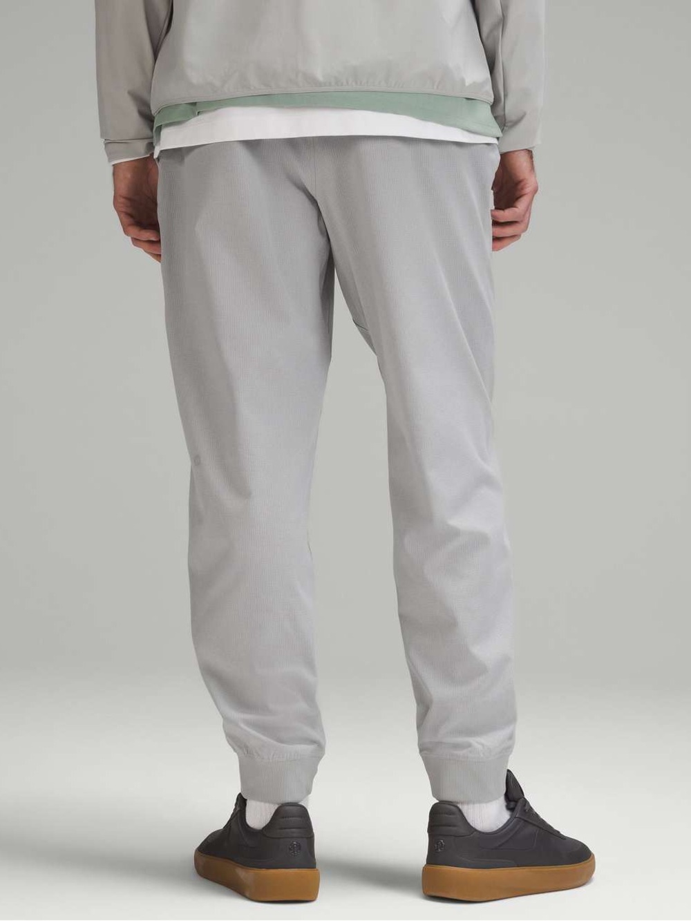 Lululemon ABC Jogger WovenAir Silver Drop Men’s L Breathable Stretch Travel Pant - Picture 2 of 15